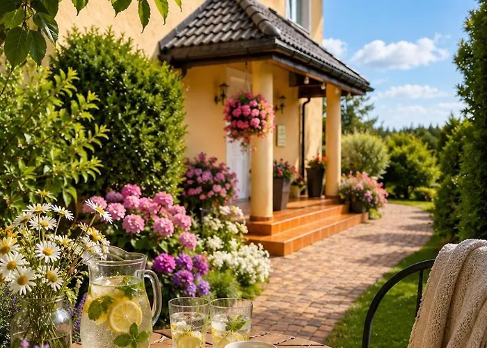 Villa Honoratka z prywatnym polem do gry w Mini Golf Rewal